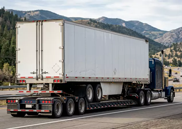 Why Choose Honolulu Heavy Hauling Over Other Trailer Shipping Companies in Honolulu, HI?
